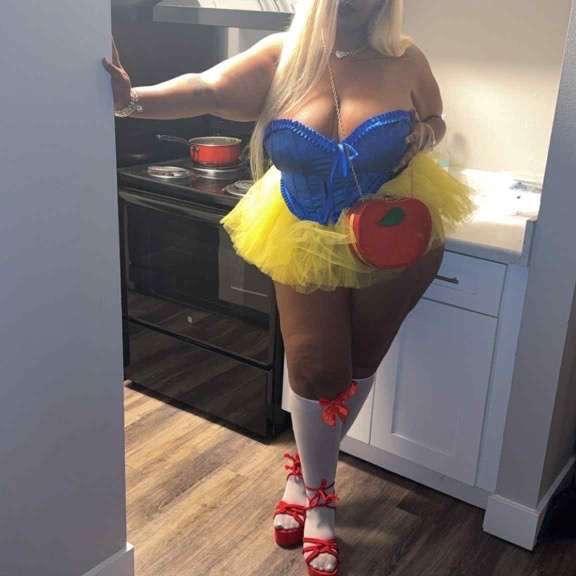  is Female Escorts. | Colorado Springs | Colorado | United States | AmorousHug