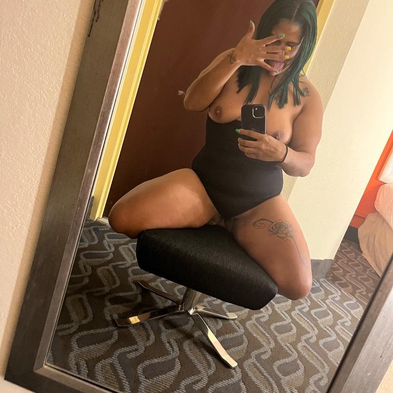  is Female Escorts. | Syracuse | New York | United States | AmorousHug