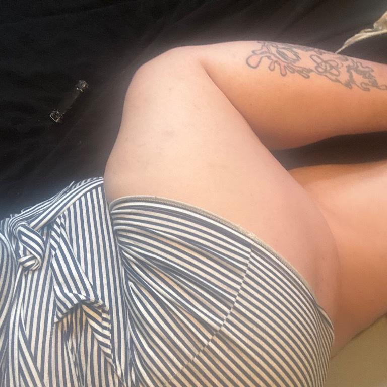  is Female Escorts. | Edmonton | Alberta | Canada | AmorousHug