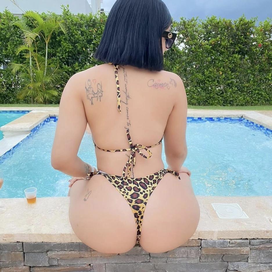  is Female Escorts. | Outer Banks | North Carolina | United States | AmorousHug