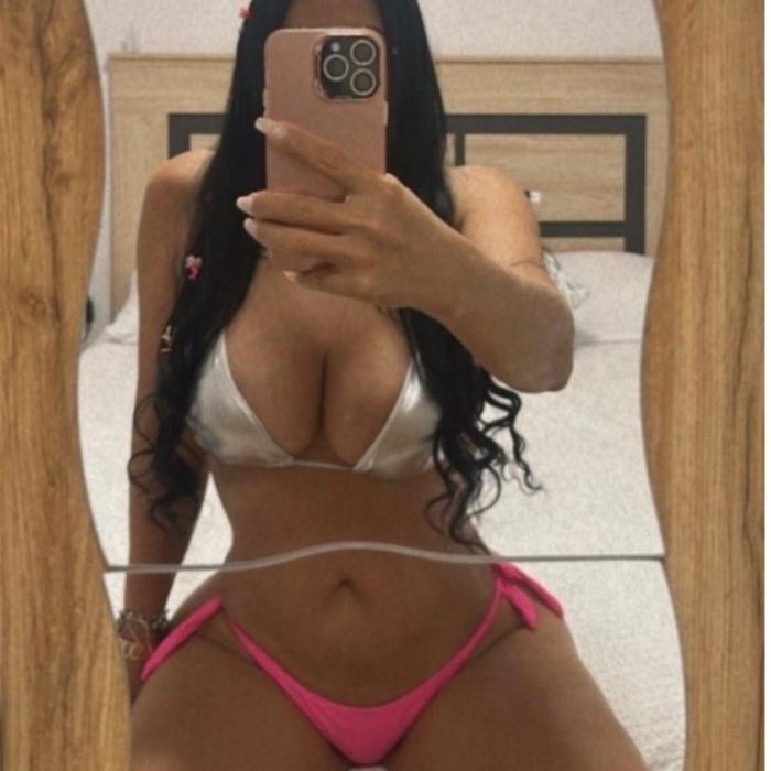  is Female Escorts. | Knoxville | Tennessee | United States | AmorousHug