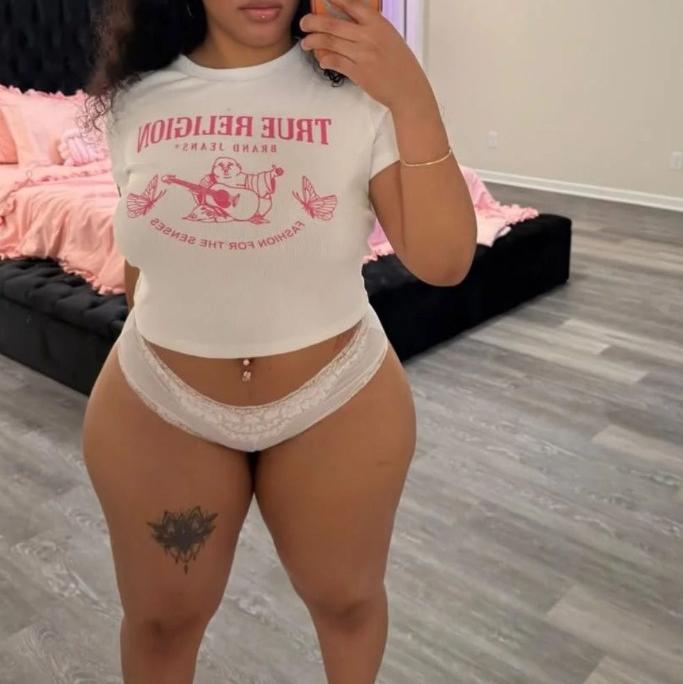  is Female Escorts. | Pueblo | Colorado | United States | AmorousHug