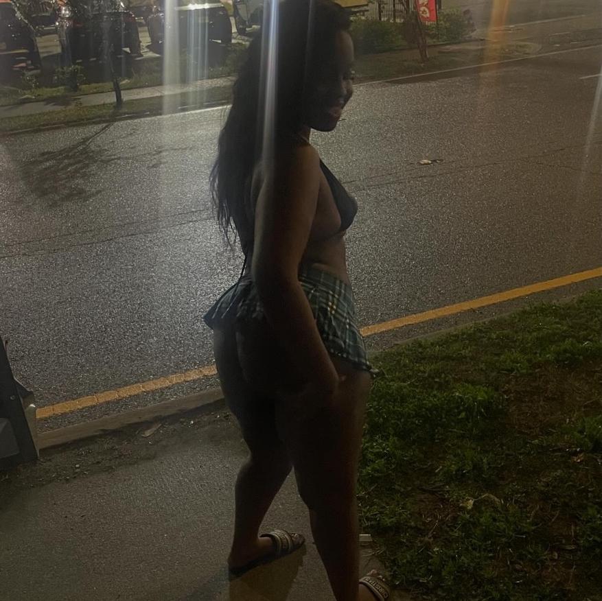  is Female Escorts. | Hattiesburg | Mississippi | United States | AmorousHug