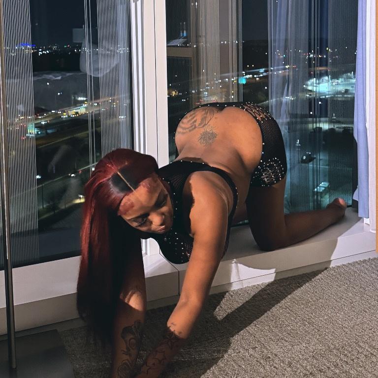  is Female Escorts. | Norfolk | Virginia | United States | AmorousHug