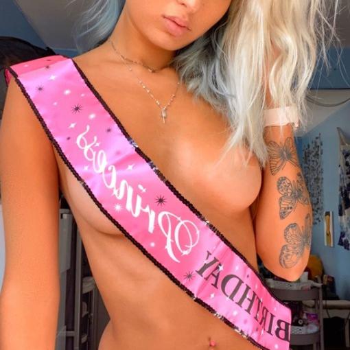  is Female Escorts. | Palm Bay | Florida | United States | AmorousHug