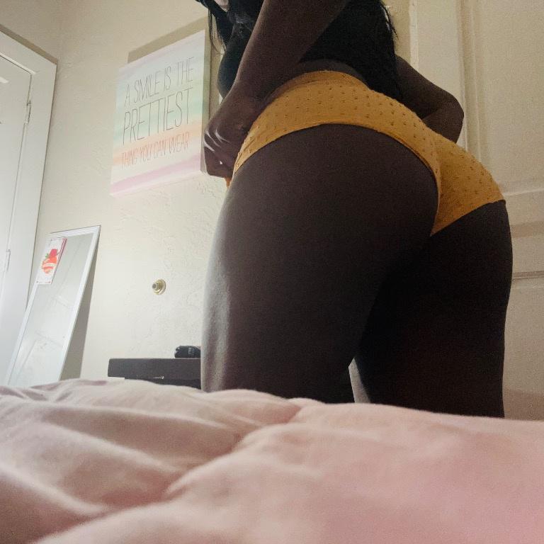  is Female Escorts. | Racine | Wisconsin | United States | AmorousHug