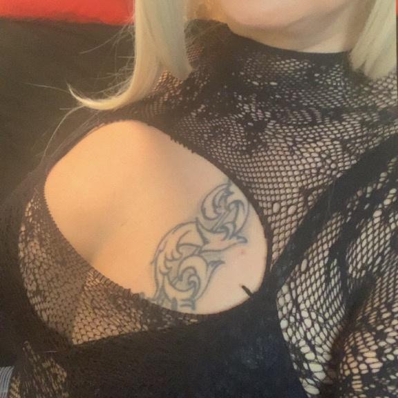 is Female Escorts. | Toronto | Ontario | Canada | AmorousHug