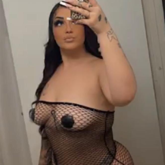  is Female Escorts. | Birmingham | Alabama | United States | AmorousHug