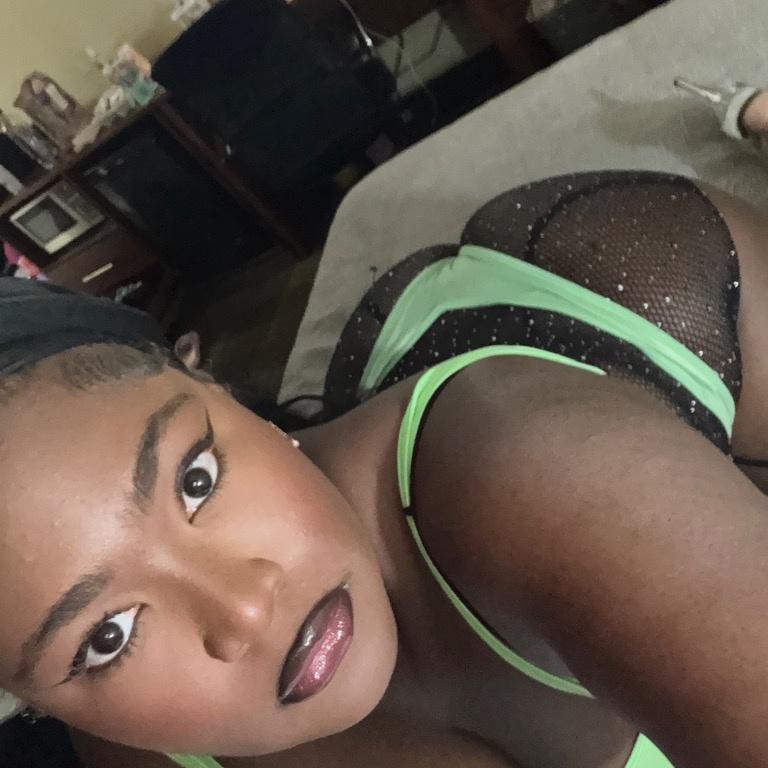  is Female Escorts. | Roanoke | Virginia | United States | AmorousHug