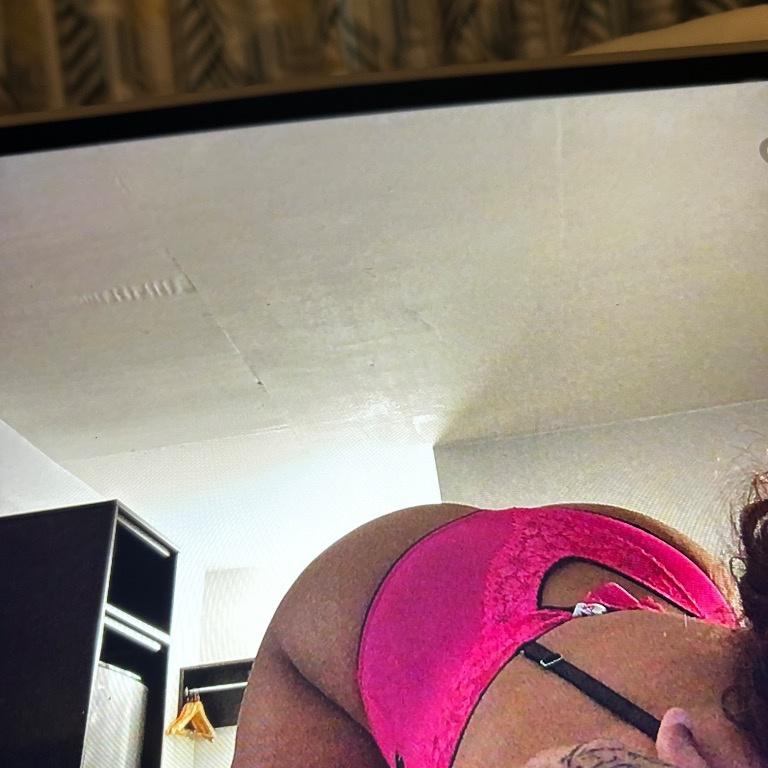  is Female Escorts. | Colorado Springs | Colorado | United States | AmorousHug