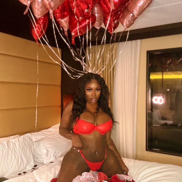  is Female Escorts. | Johnson City | Tennessee | United States | AmorousHug