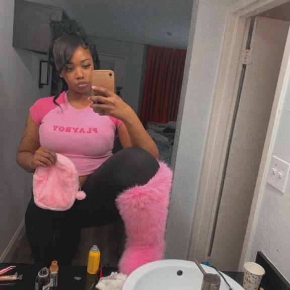  is Female Escorts. | Memphis | Tennessee | United States | AmorousHug