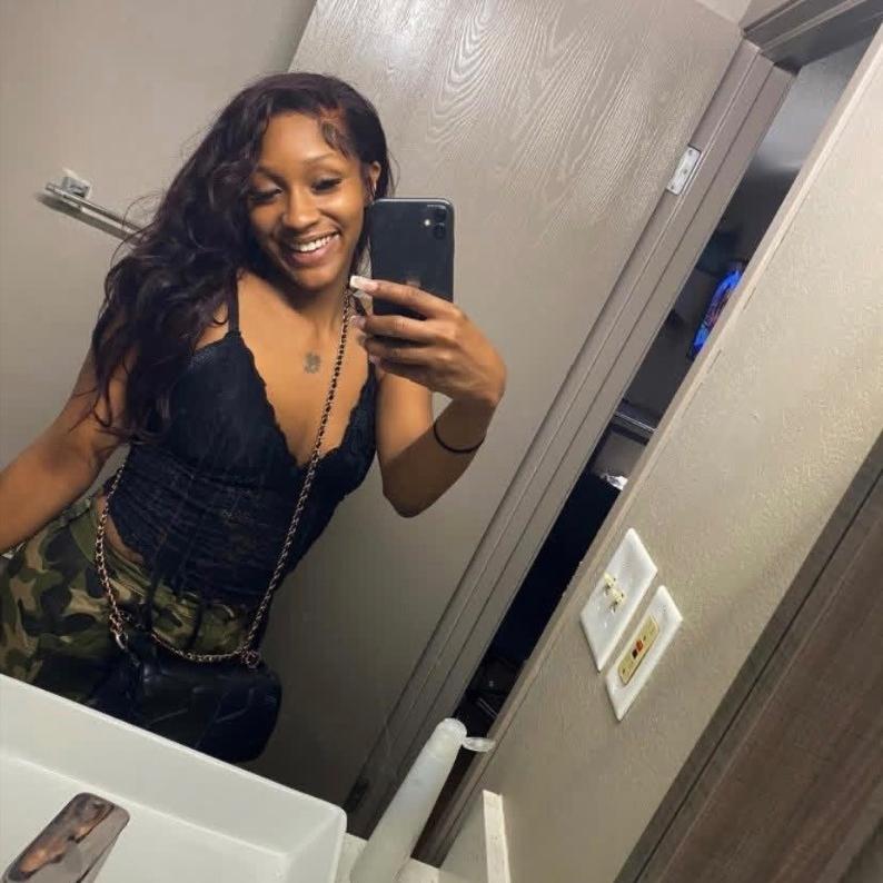  is Female Escorts. | Lansing | Michigan | United States | AmorousHug