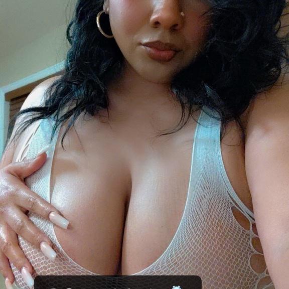  is Female Escorts. | Salem | Oregon | United States | AmorousHug