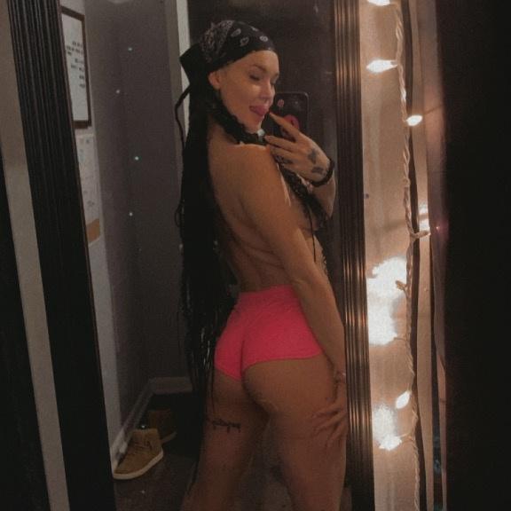  is Female Escorts. | Longview | Texas | United States | AmorousHug