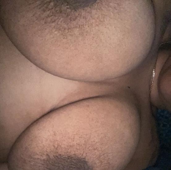  is Female Escorts. | Racine | Wisconsin | United States | AmorousHug