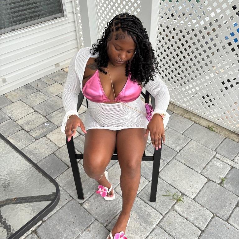  is Female Escorts. | Harrisonburg | Virginia | United States | AmorousHug