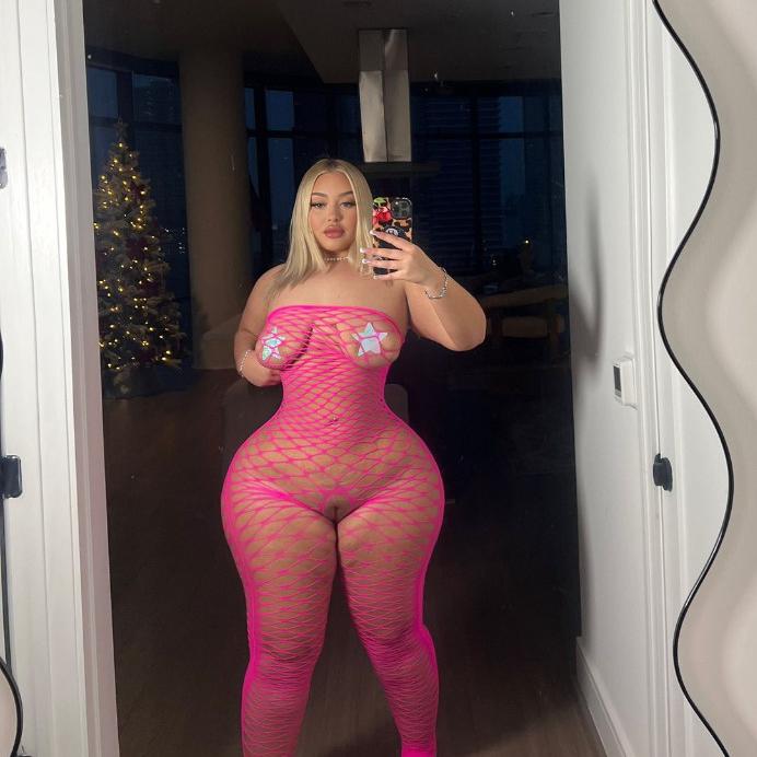  is Female Escorts. | San Diego | California | United States | AmorousHug