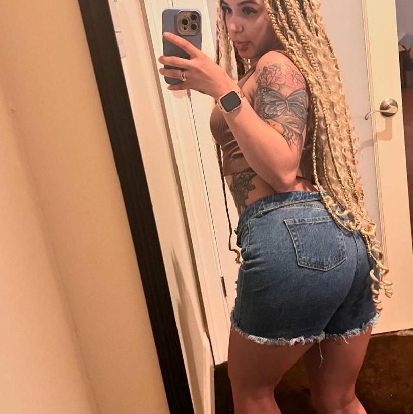  is Female Escorts. | Macon | Georgia | United States | AmorousHug