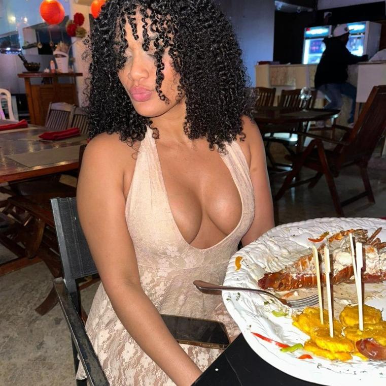  is Female Escorts. | Aberdeen | South Dakota | United States | AmorousHug