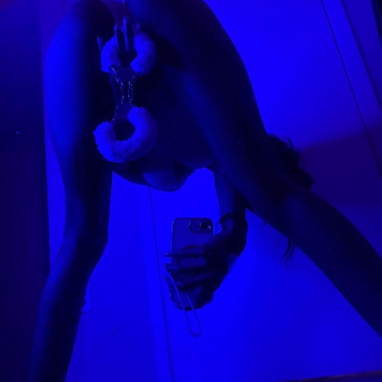  is Female Escorts. | Lafayette | Louisiana | United States | AmorousHug