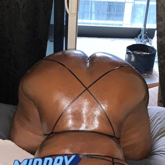  is Female Escorts. | Niagara | Ontario | Canada | AmorousHug