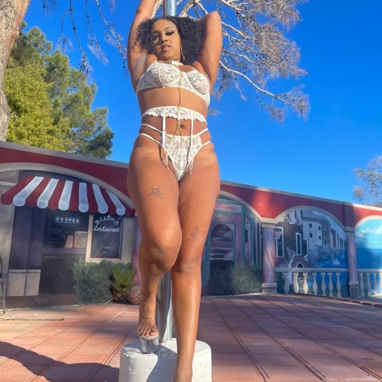  is Female Escorts. | Boulder | Colorado | United States | AmorousHug