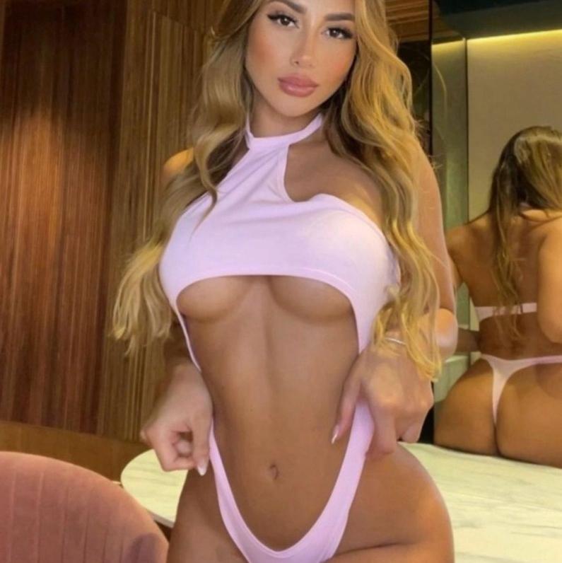  is Female Escorts. | Lafayette | Louisiana | United States | AmorousHug