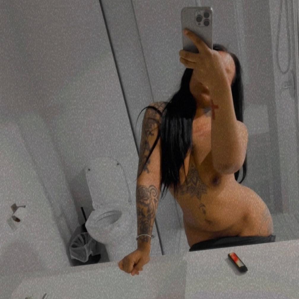  is Female Escorts. | Cleveland | Ohio | United States | AmorousHug