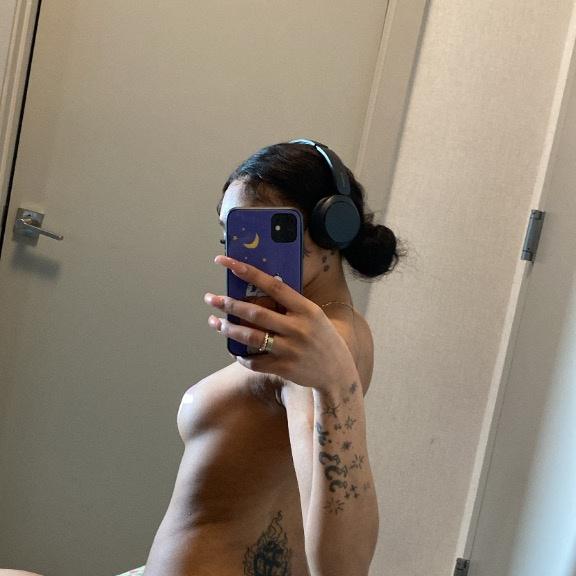  is Female Escorts. | Staten Island | New York | United States | AmorousHug