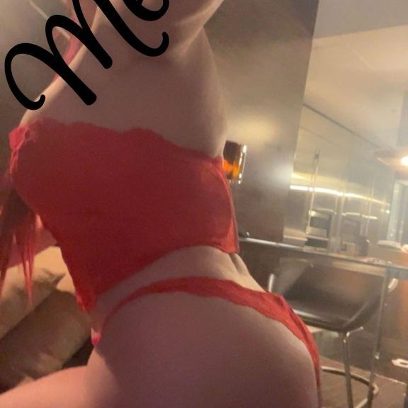 is Female Escorts. | Portland | Oregon | United States | AmorousHug