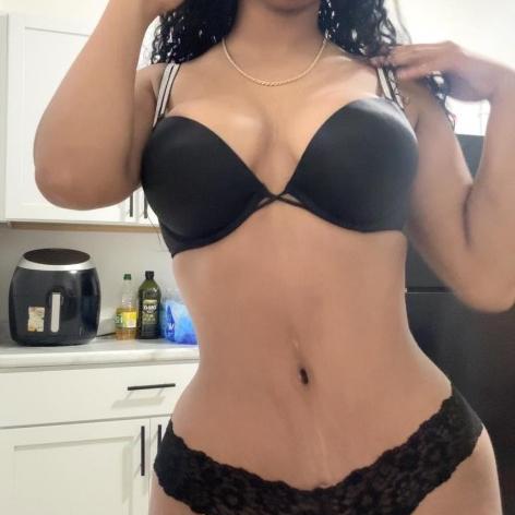  is Female Escorts. | Seattle | Washington | United States | AmorousHug