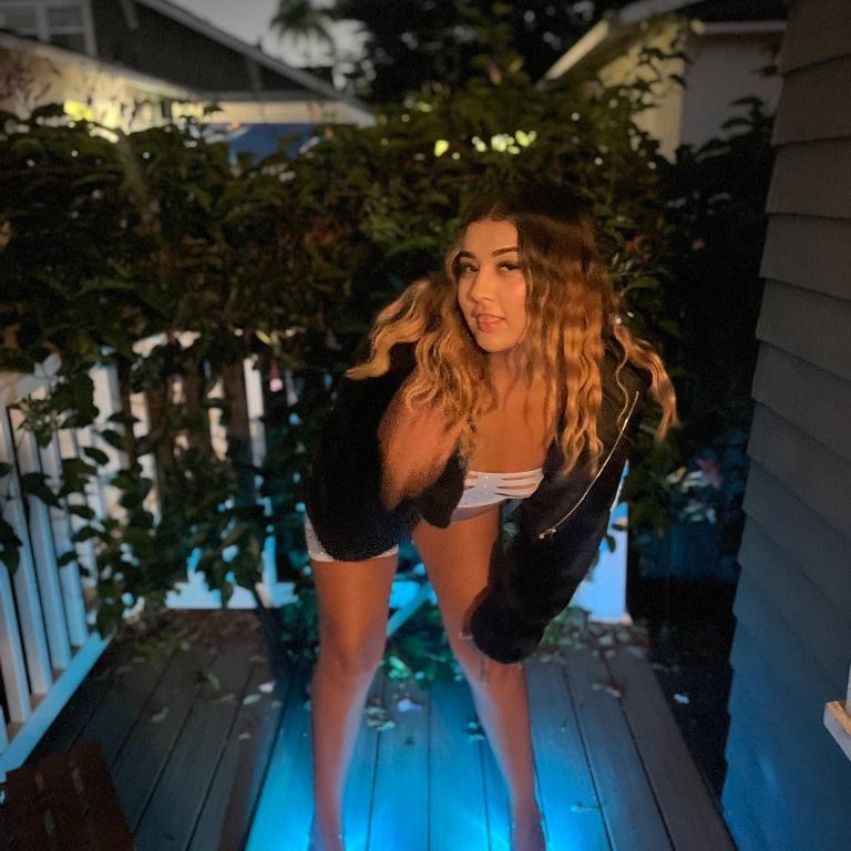  is Female Escorts. | San Diego | California | United States | AmorousHug