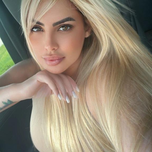  is Female Escorts. | Tampa | Florida | United States | AmorousHug