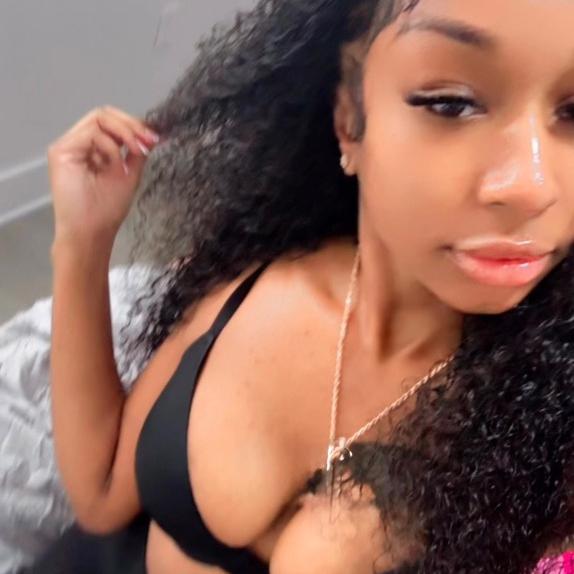  is Female Escorts. | West Palm Beach | Florida | United States | AmorousHug