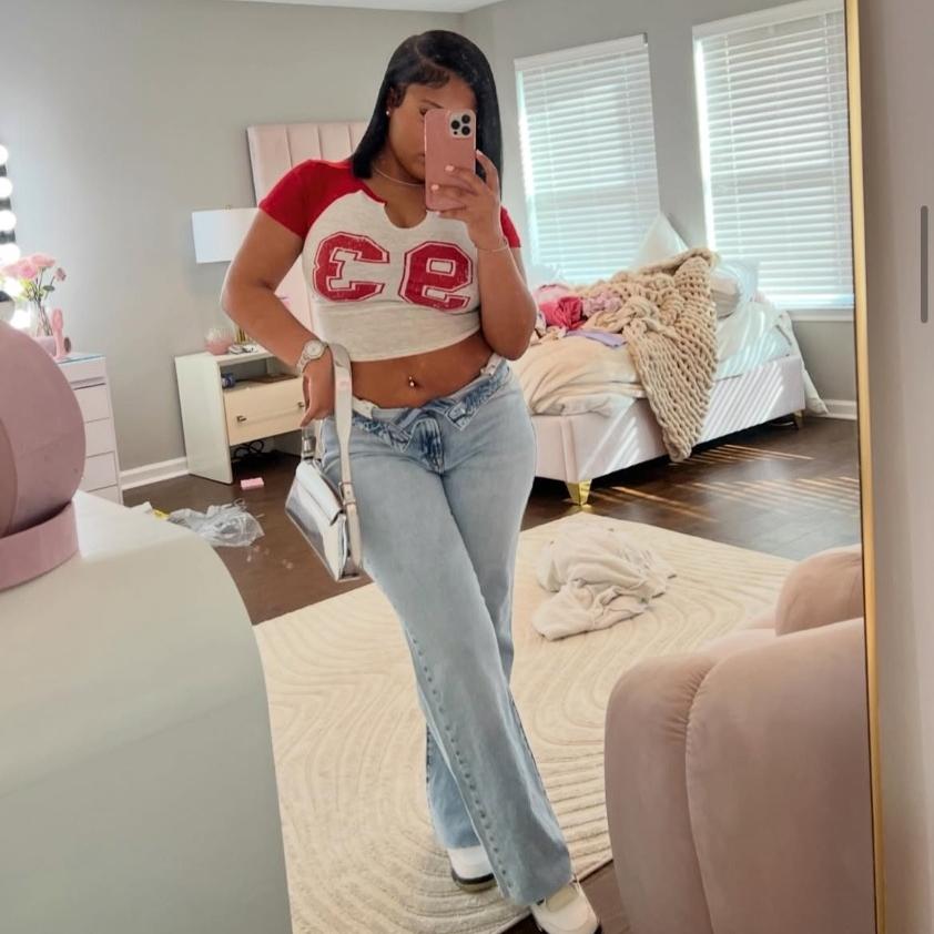  is Female Escorts. | Boston | Massachusetts | United States | AmorousHug