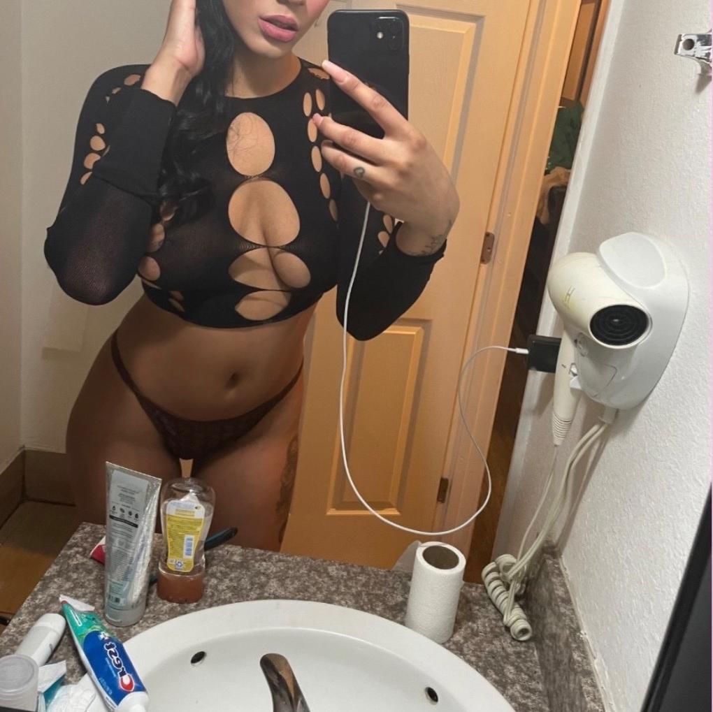 is Female Escorts. | Medford | Oregon | United States | AmorousHug