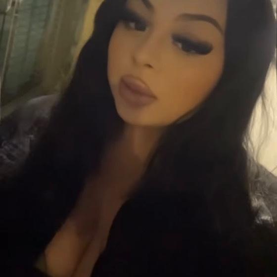  is Female Escorts. | San Fernando Valley | California | United States | AmorousHug