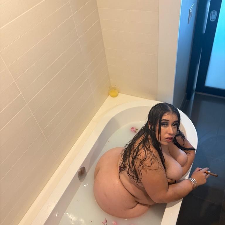  is Female Escorts. | San Gabriel Valley | California | United States | AmorousHug
