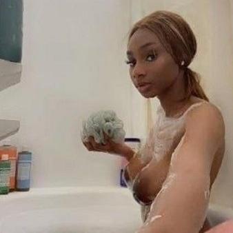  is Female Escorts. | Kirksville | Missouri | United States | AmorousHug