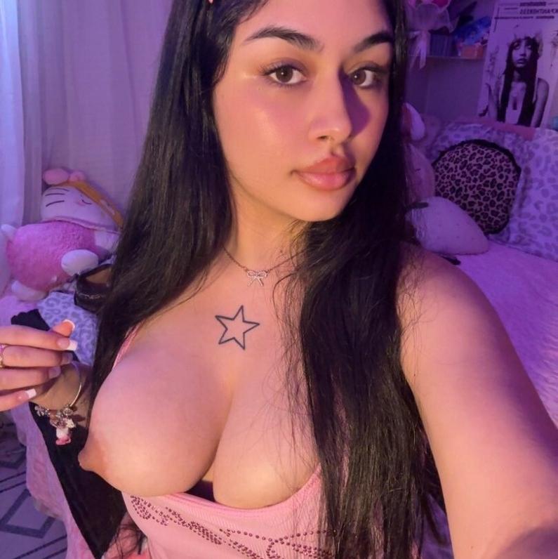  is Female Escorts. | Jacksonville | Florida | United States | AmorousHug