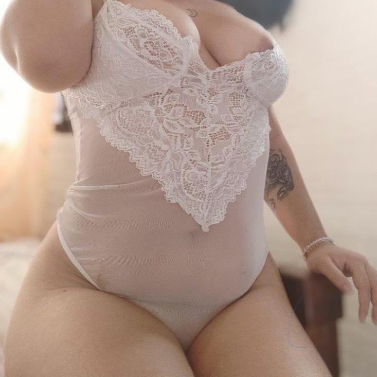  is Female Escorts. | Chicago | Illinois | United States | AmorousHug