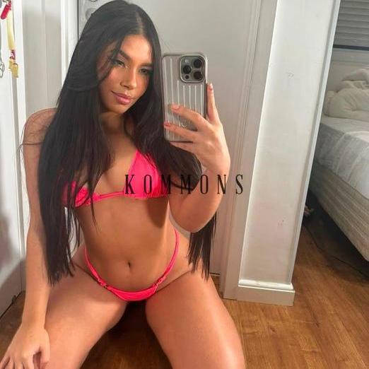  is Female Escorts. | Chambersburg | Pennsylvania | United States | AmorousHug