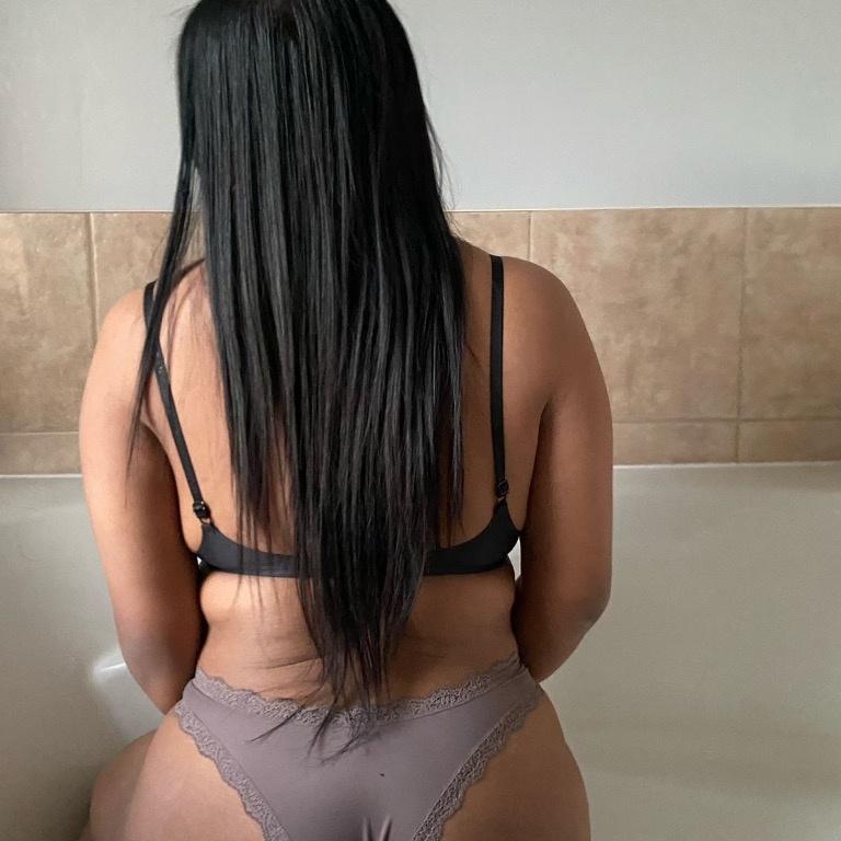  is Female Escorts. | Niagara | Ontario | Canada | AmorousHug