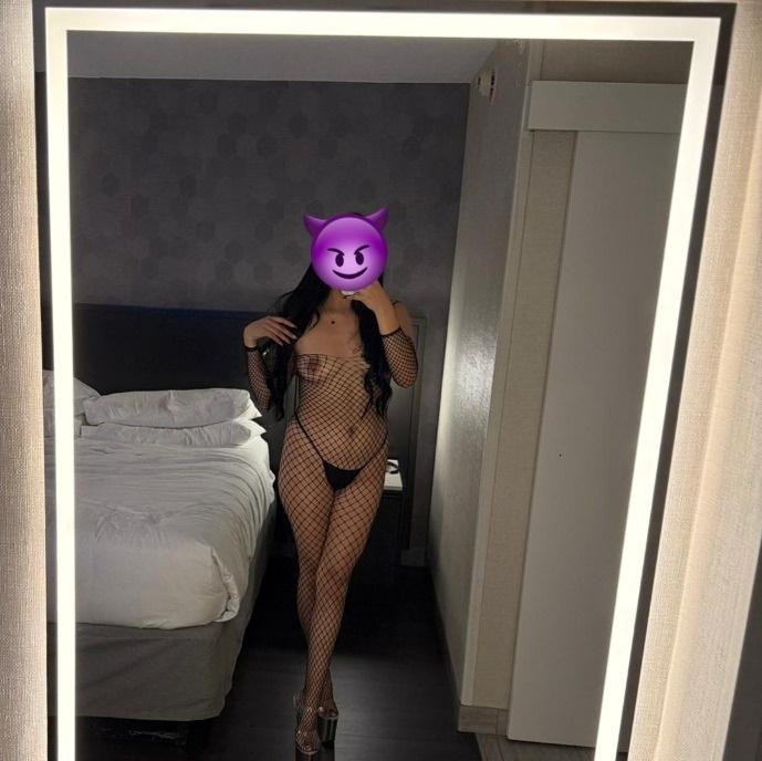  is Female Escorts. | San Mateo | California | United States | AmorousHug