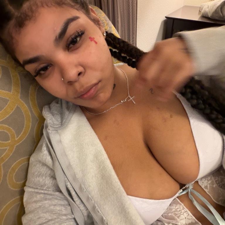  is Female Escorts. | Visalia | California | United States | AmorousHug