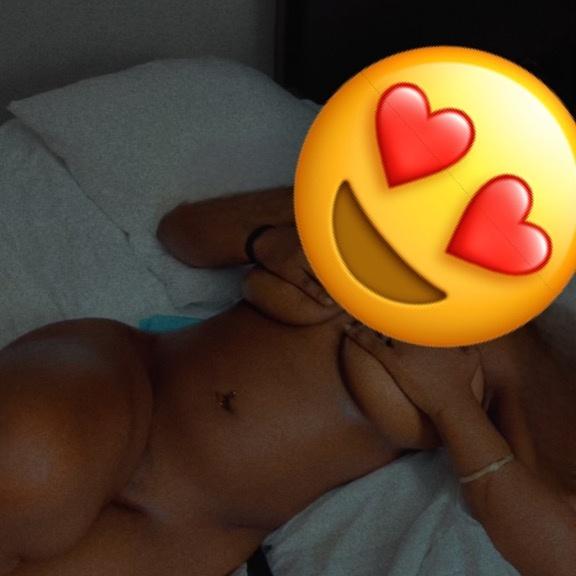  is Female Escorts. | Montgomery | Alabama | United States | AmorousHug