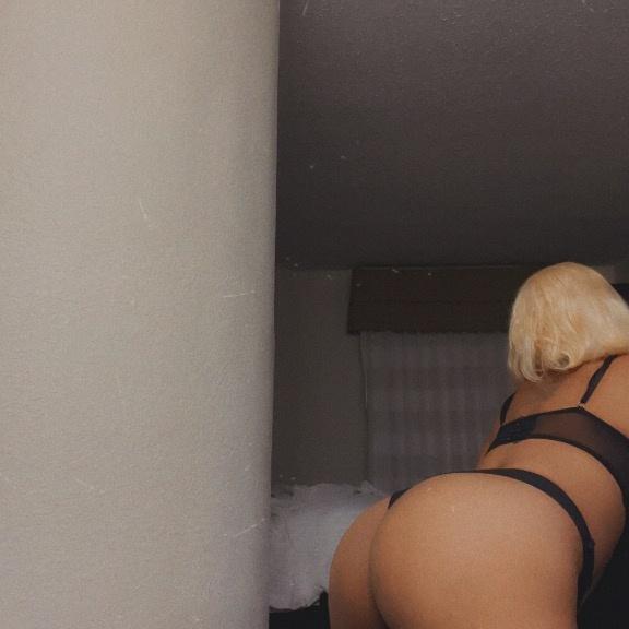  is Female Escorts. | Lynchburg | Virginia | United States | AmorousHug