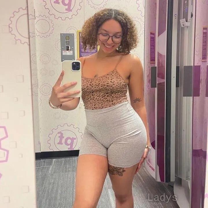  is Female Escorts. | Ventura | California | United States | AmorousHug