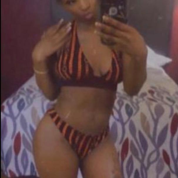  is Female Escorts. | Chambana | Illinois | United States | AmorousHug